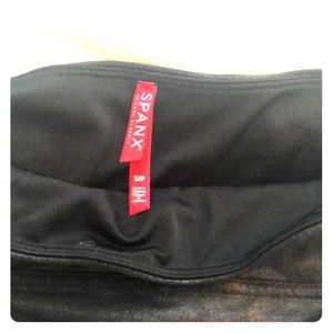 SPANX Faux Leather Leggings